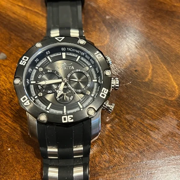Men Invicta watch 28753